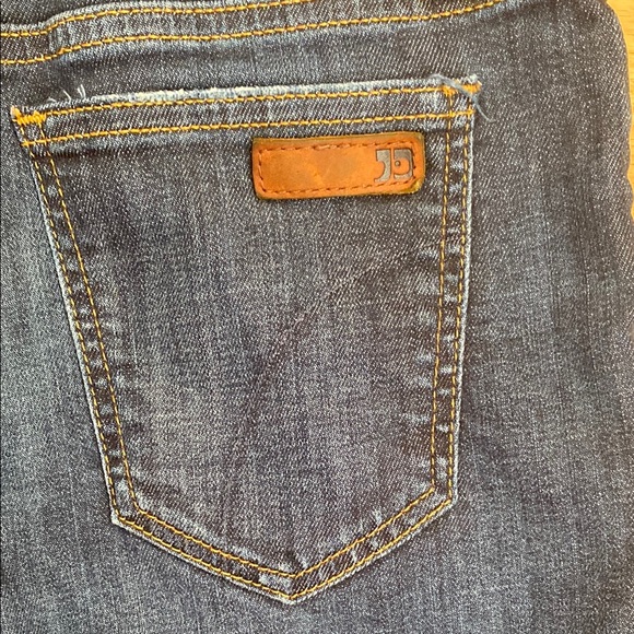 Joe's Jeans jean shorts Size 24 - Picture 6 of 7